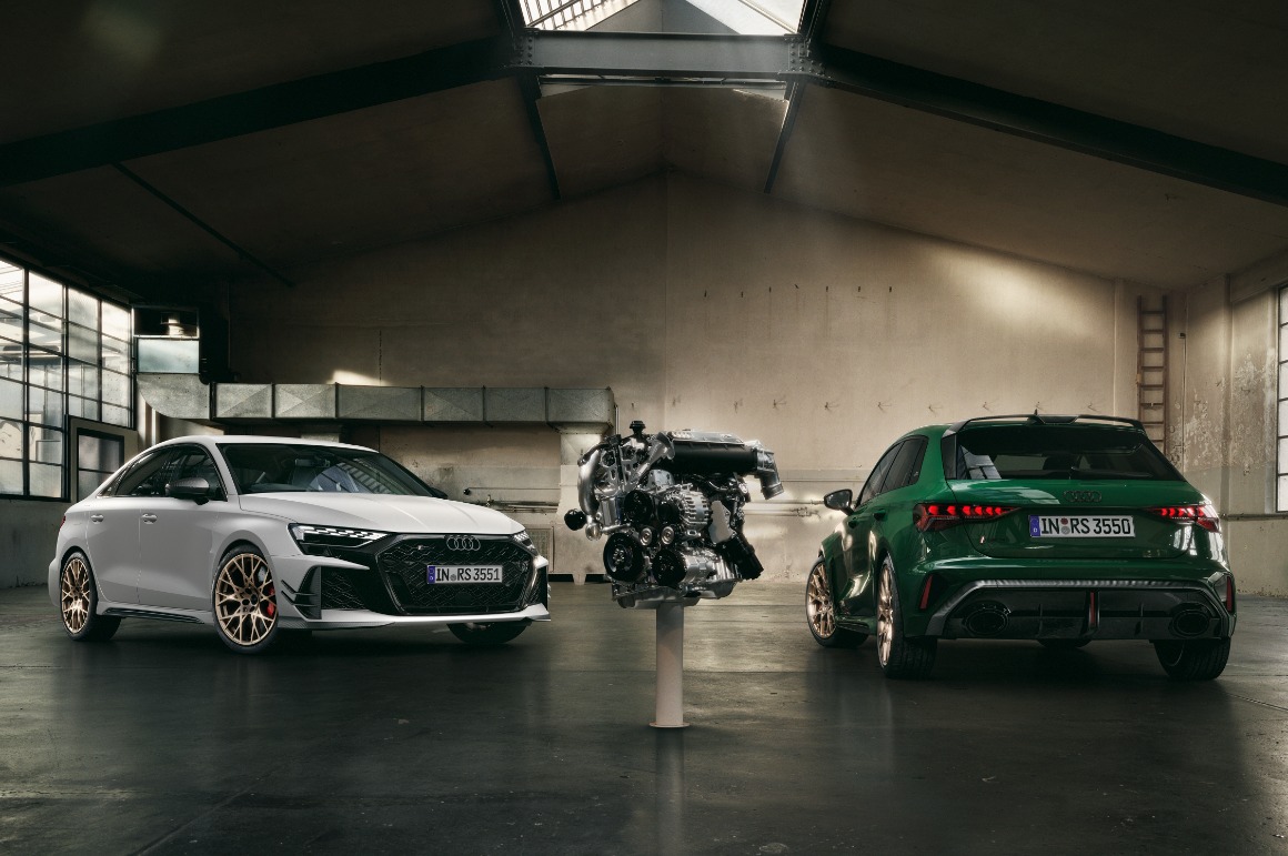 Audi RS 3 Sportback / Sedan competition limited予約受付開始：アウディ伝統のアイコン5気筒エンジン誕生50周年を祝す限定車